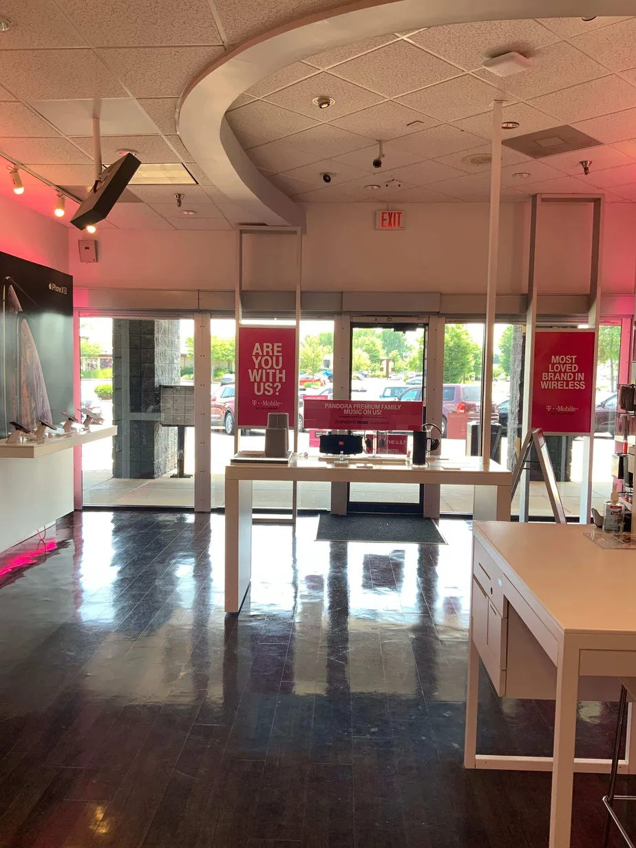 Interior photo of T-Mobile Store at University Dr & Perimeter Pkwy, Huntsville, AL