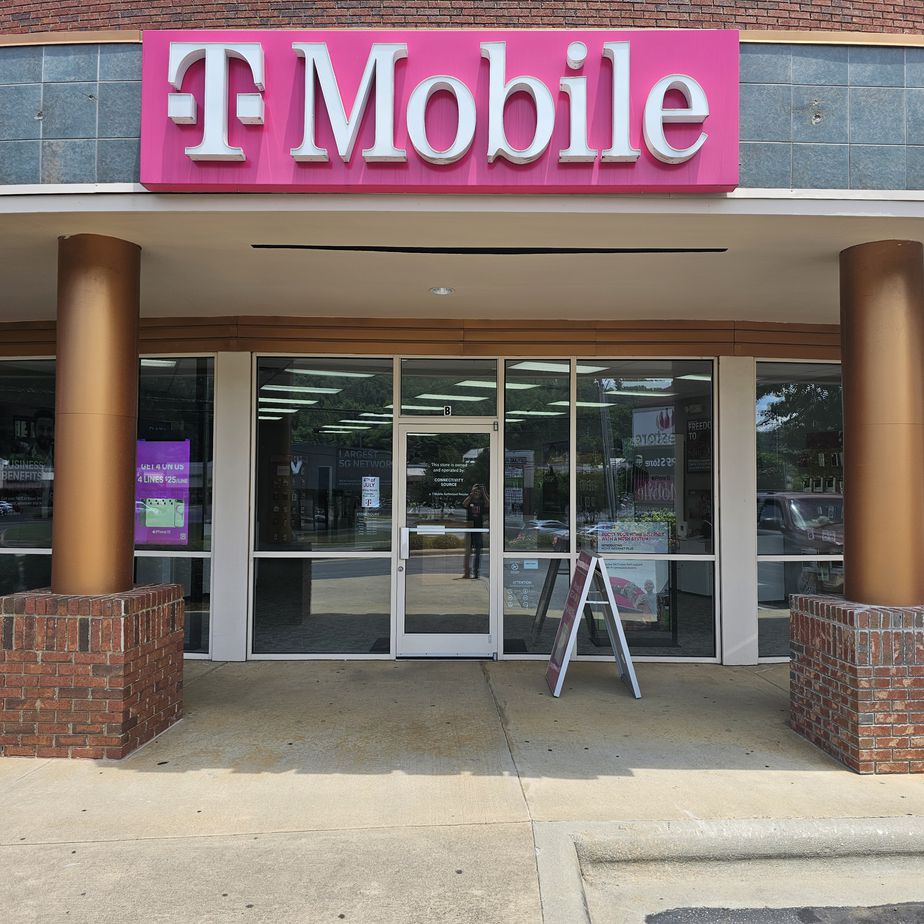 Exterior photo of T-Mobile Store at Hendersonville Rd & Gerber Rd, Asheville, NC