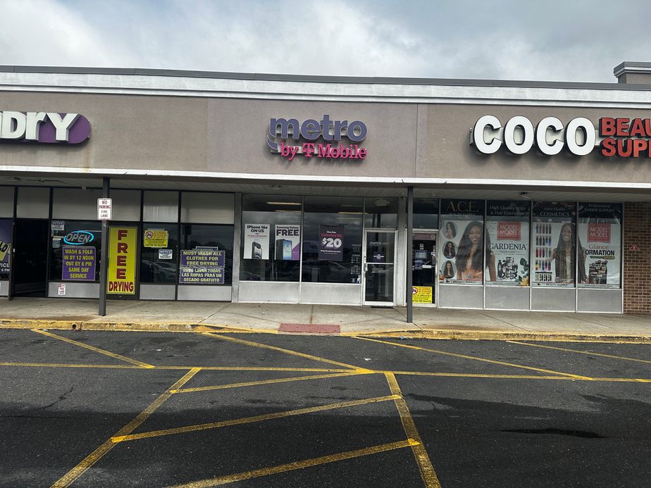 Metro by T-Mobile 24 Cornwell Dr - 24 Cornwell Dr 
