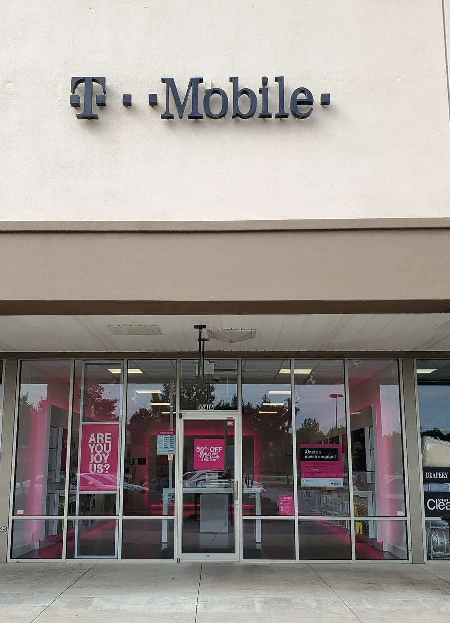 Exterior photo of T-Mobile store at State Bridge Rd & Southbridge Pkwy, Alpharetta, GA
