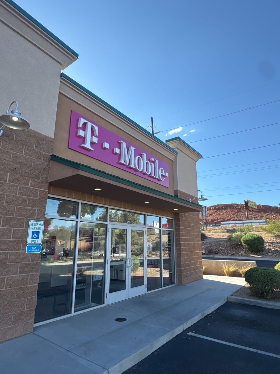 Exterior photo of T-Mobile Store at Red Cliffs Dr & 2450 E, St. George, UT