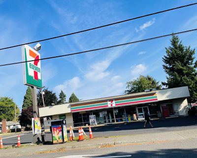 Image gallery for 7-Eleven