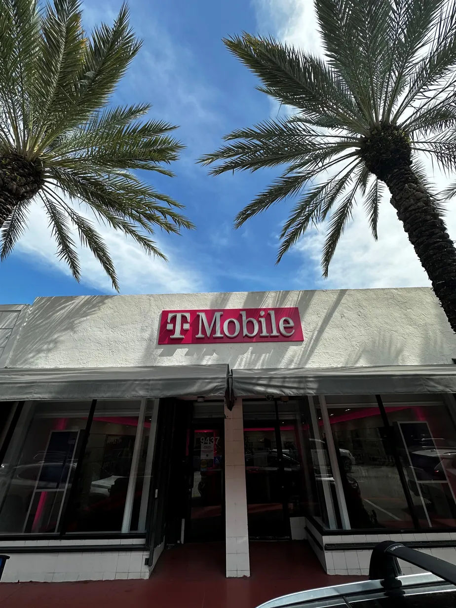  Exterior photo of T-Mobile Store at Harding Ave & 94th St, Surfside, FL 