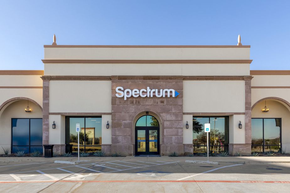 Spectrum - 4200 S Freeway 