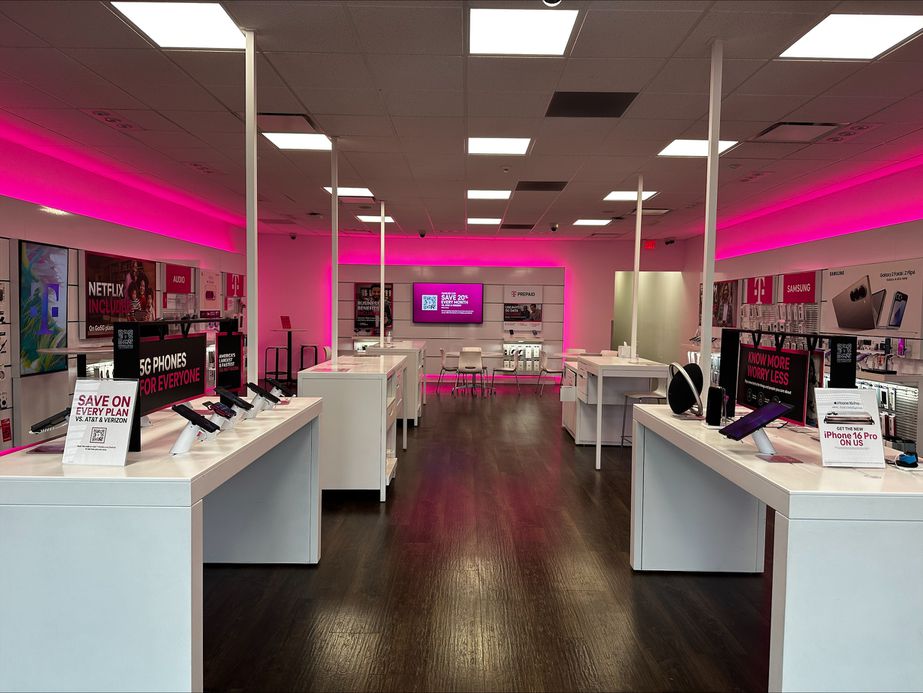 Interior photo of T-Mobile Store at Military Hwy - Janaf Center, Norfolk, VA