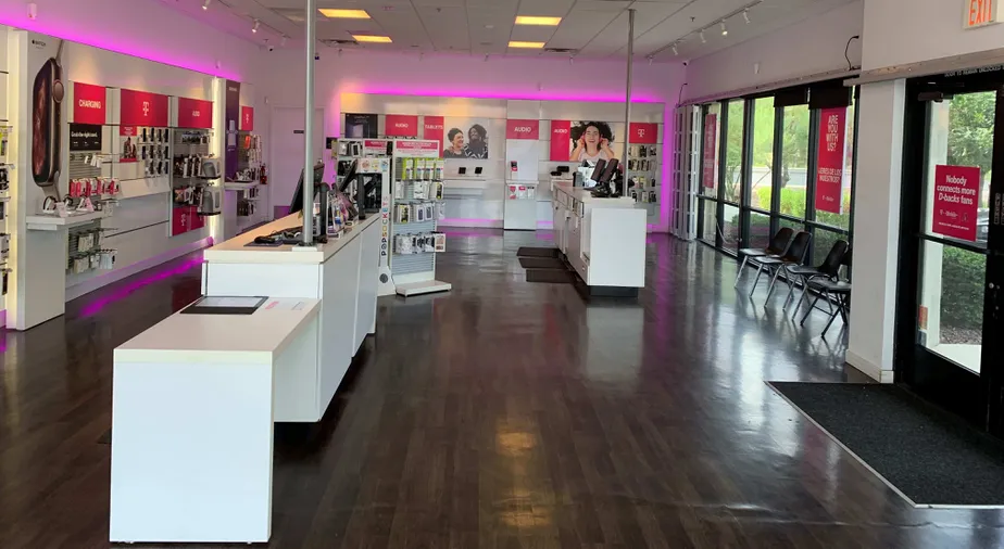  Interior photo of T-Mobile Store at Southern & Alma School, Mesa, AZ 