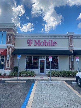 Exterior photo of T-Mobile Store at 4th Street N & 53rd Ave, St Petersburg, FL