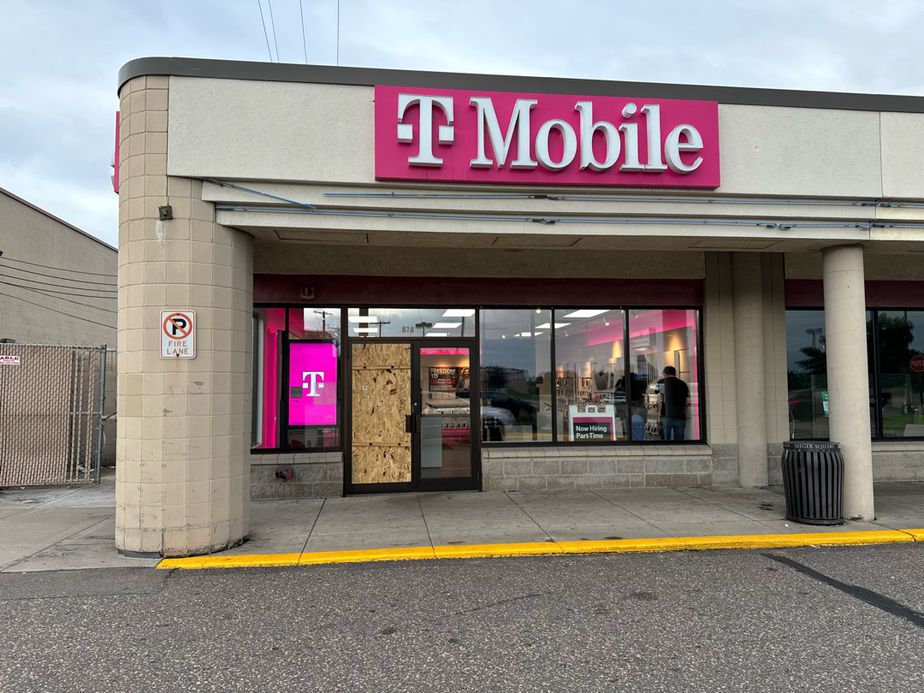 Exterior photo of T-Mobile Store at Arcade & Neid, Saint Paul, MN