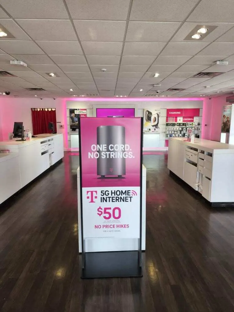 TMobile Northcrest Center Victoria, TX