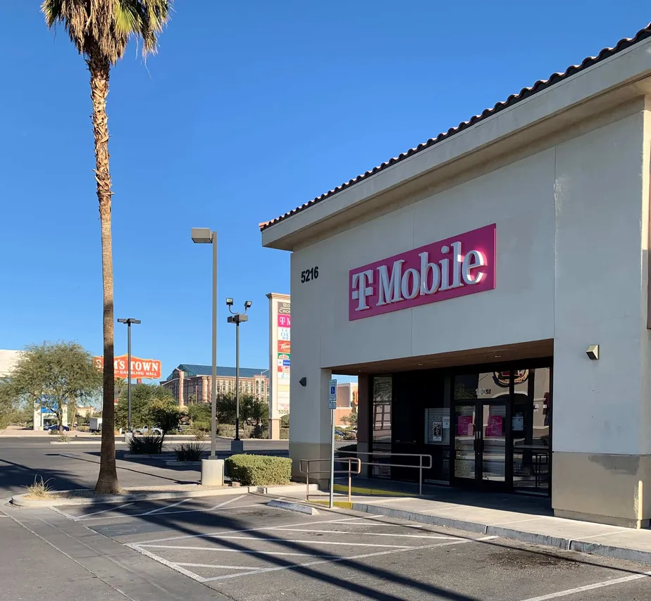 Exterior photo of T-Mobile Store at Boulder Hwy & Nellis, Las Vegas, NV