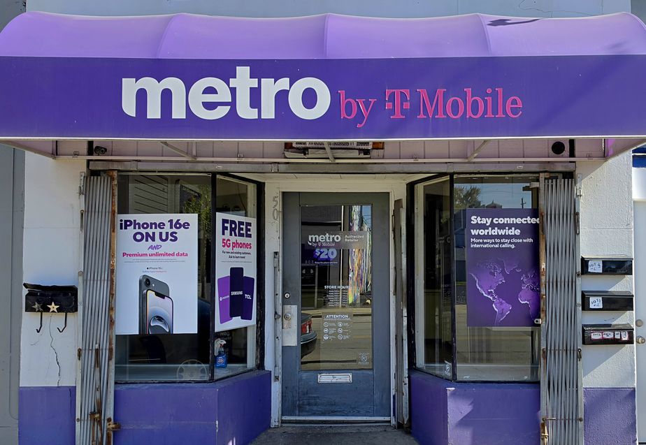 Metro by T-Mobile 507 Main St - 507 Main St 