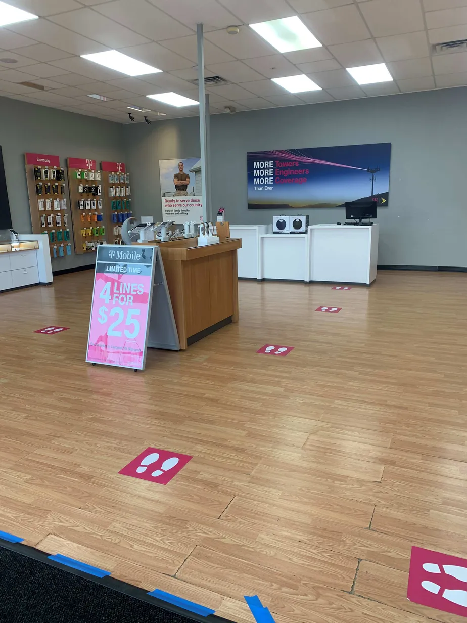 Interior photo of T-Mobile Store at S Olive St & Mallard Loop 2, Pine Bluff, AR