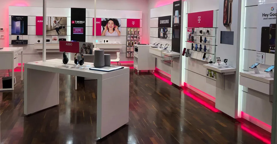Interior photo of T-Mobile Store at Pembroke Lakes Mall 6, Pembroke Pines, FL