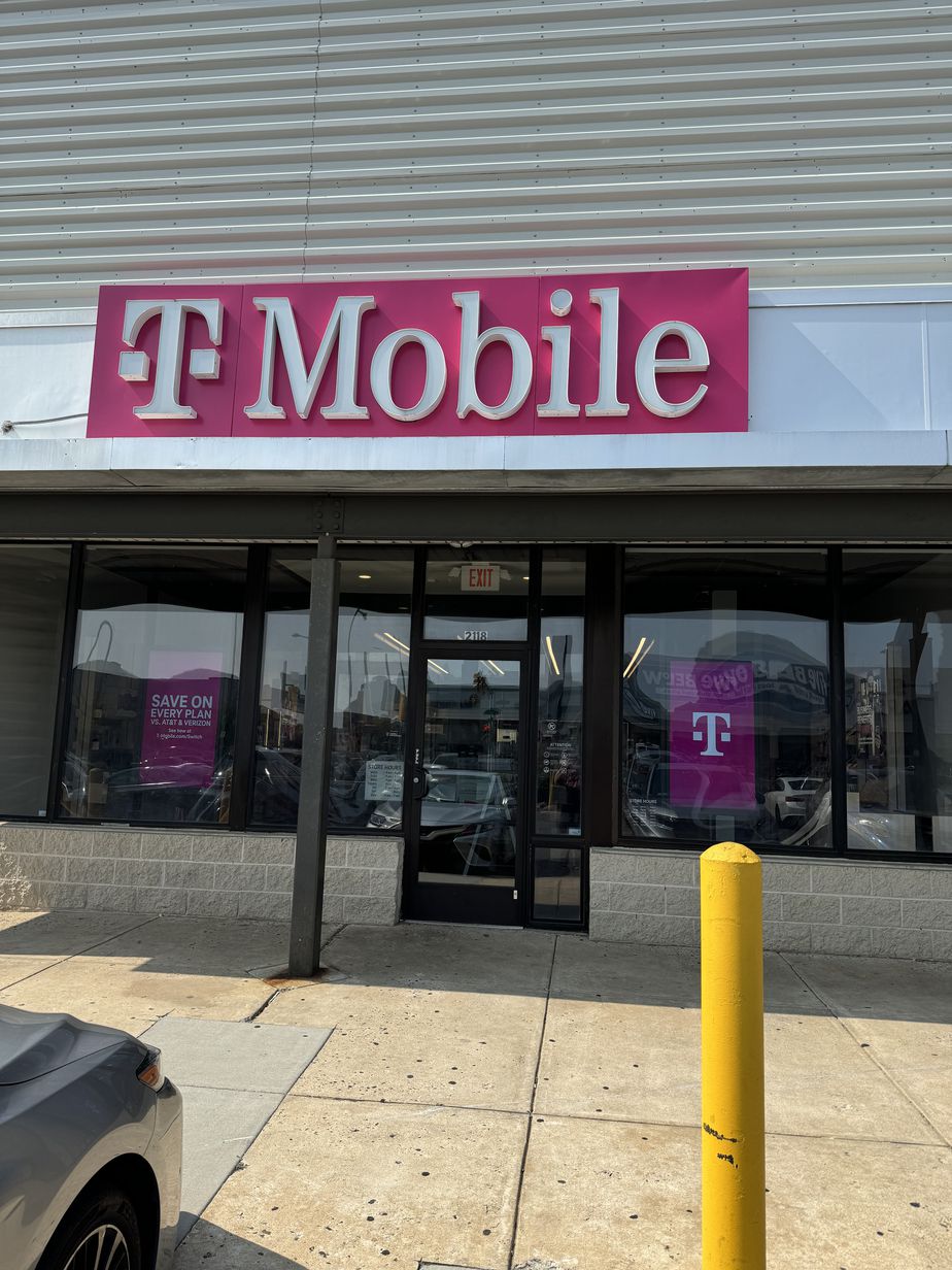 Exterior photo of T-Mobile Store at Cottman Ave & Horrocks St, Philadelphia, PA