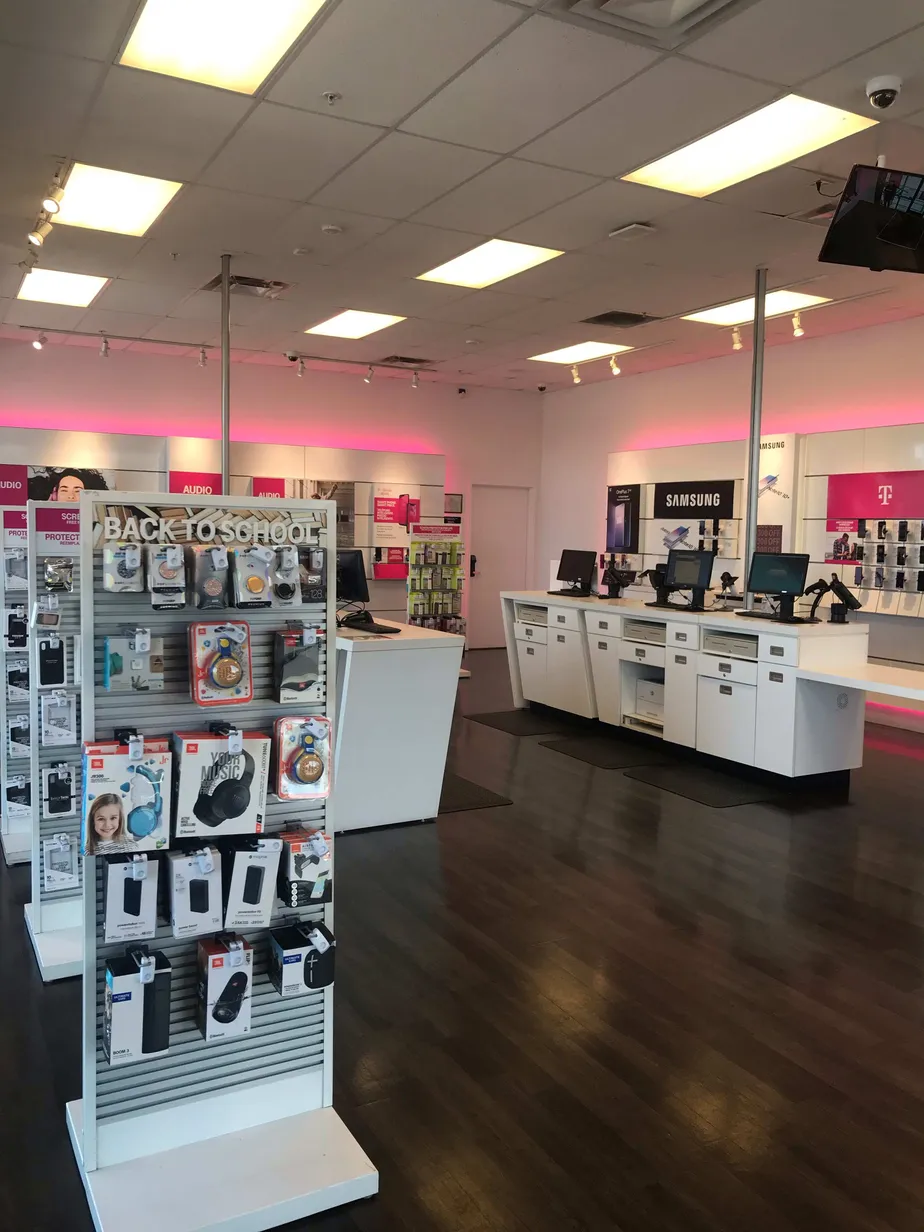 Interior photo of T-Mobile Store at Coors & Rio Bravo, Albuquerque, NM