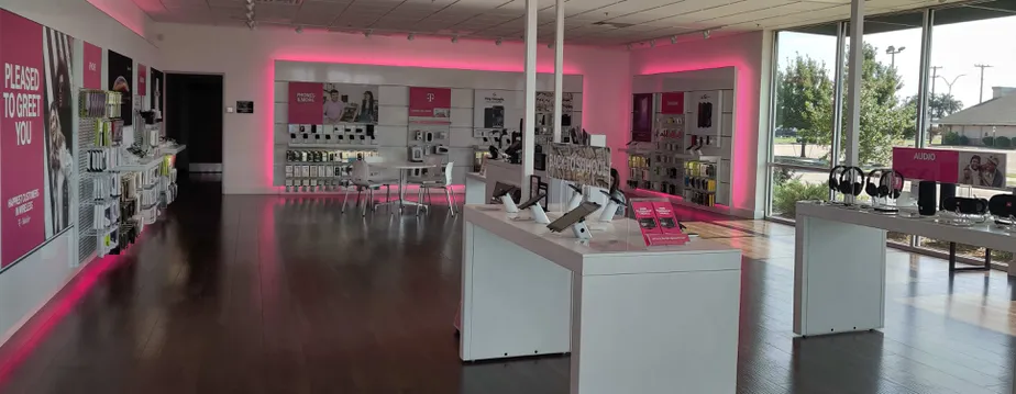 Interior photo of T-Mobile Store at W Pioneer Pkwy & Hwy 161, Grand Prairie, TX