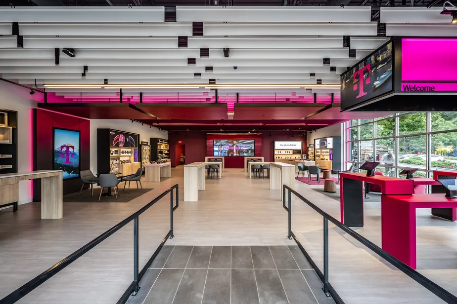  Interior photo of T-Mobile Store at Southcenter Pkwy & Minkler Blvd, Tukwila, WA 