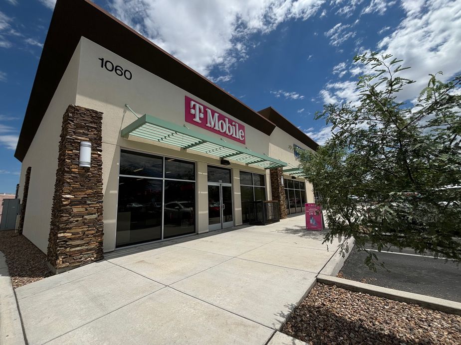 Exterior photo of T-Mobile Store at S Harrison Rd & E Old Spanish Trail, Tucson, AZ