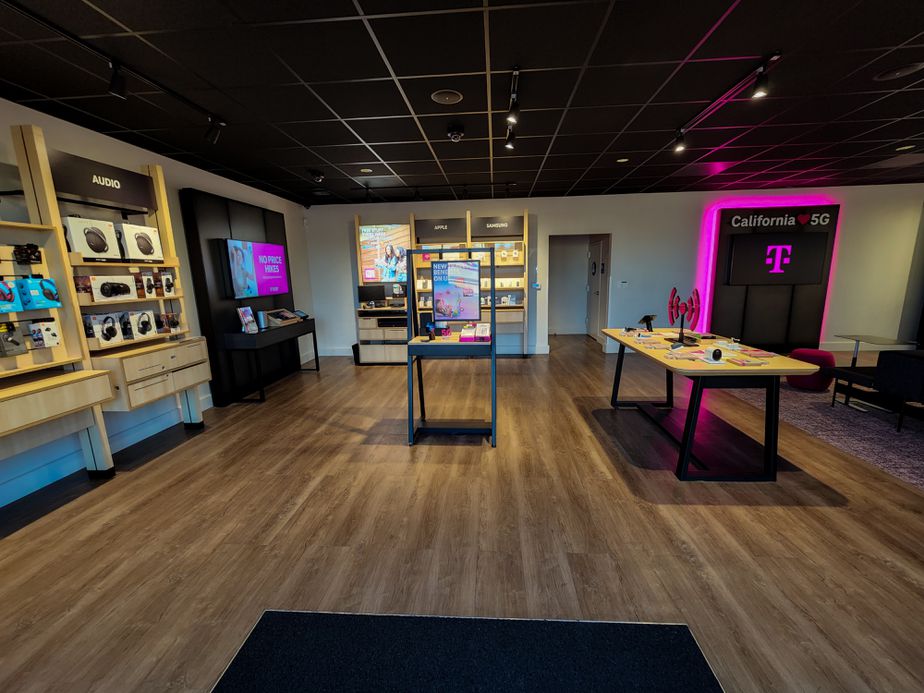 Interior photo of T-Mobile Store at Mountain Green, Upland, CA