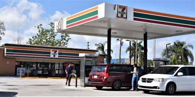 Image gallery for 7-Eleven