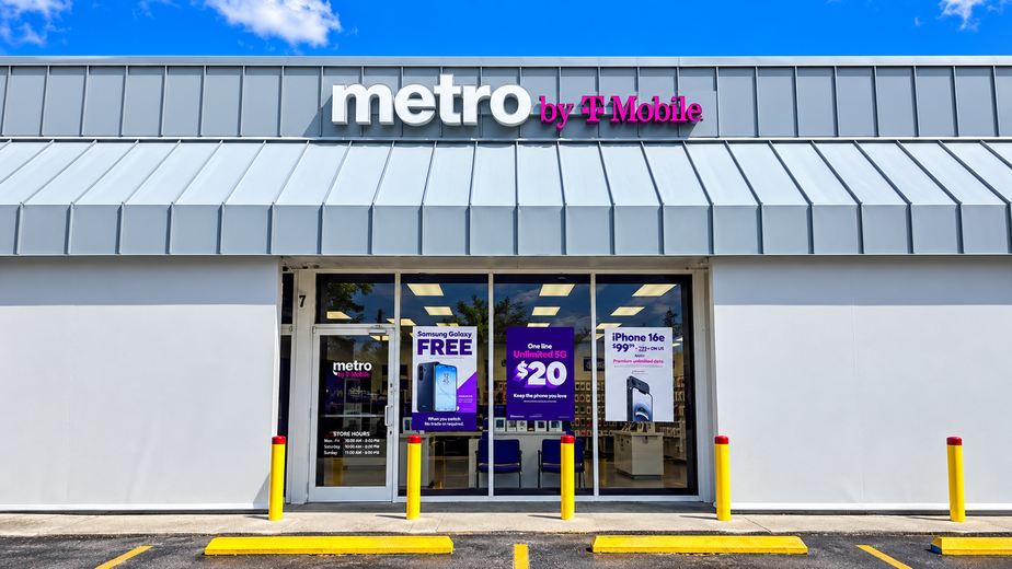 Metro by T-Mobile 3001 W 12th Ave Bay 7 - 3001 W 12th Ave Bay 7 