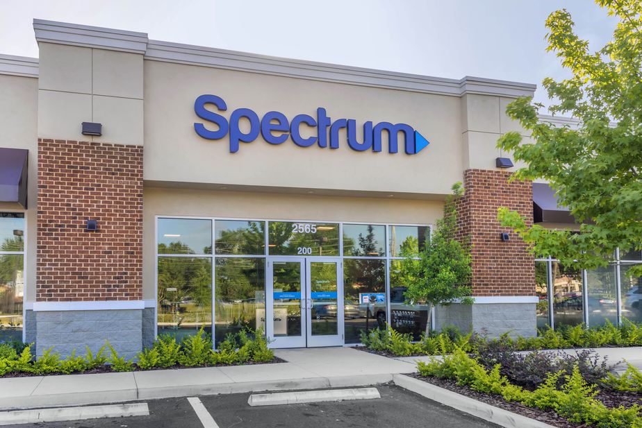 Spectrum - 2565 Enterprise Rd 