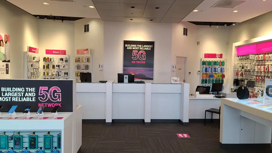 Interior photo of T-Mobile Store at Clay Terrace Blvd & 146th St Trl, Carmel, IN