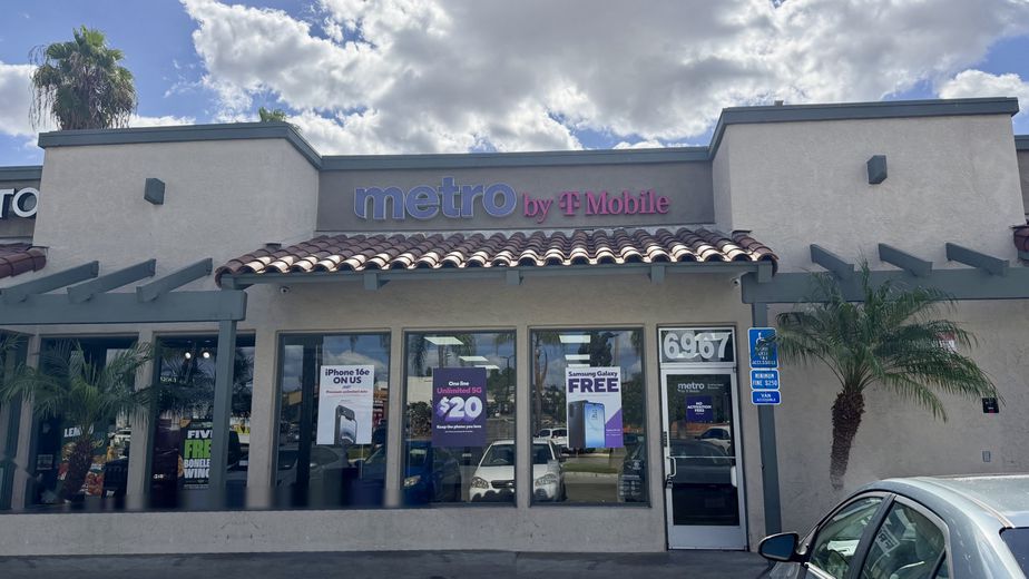 Metro by T-Mobile 6967 Broadway - 6967 Broadway 