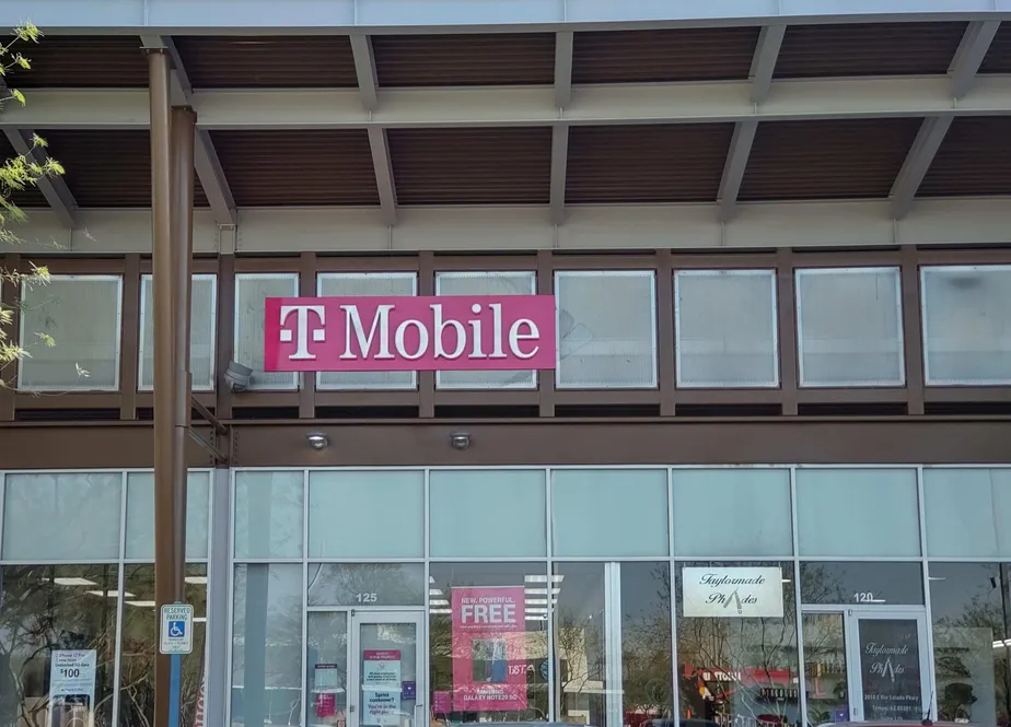 Exterior photo of T-Mobile store at E Rio Salado Pkwy & S Smith Rd 2, Tempe, AZ
