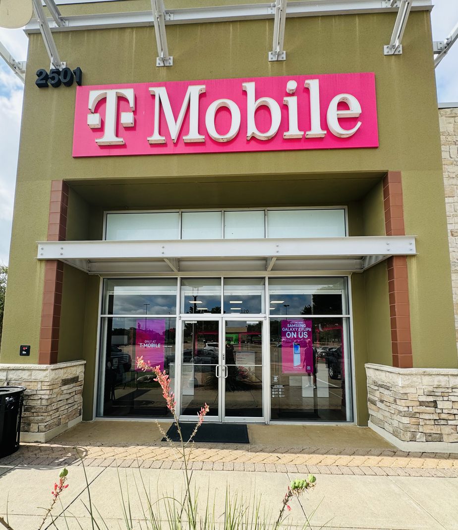 Exterior photo of T-Mobile Store at Addison Rd & Belt Line Rd, Addison, TX