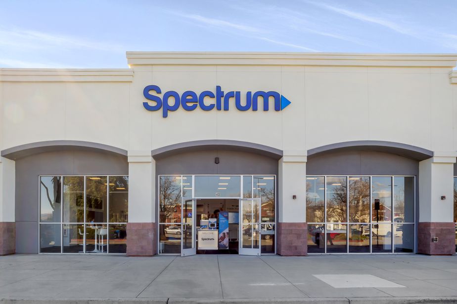 Spectrum - 6845 Camino Arroyo 