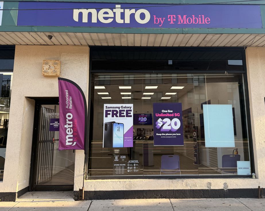 Metro by T-Mobile 652 Fulton Ave - 652 Fulton Ave