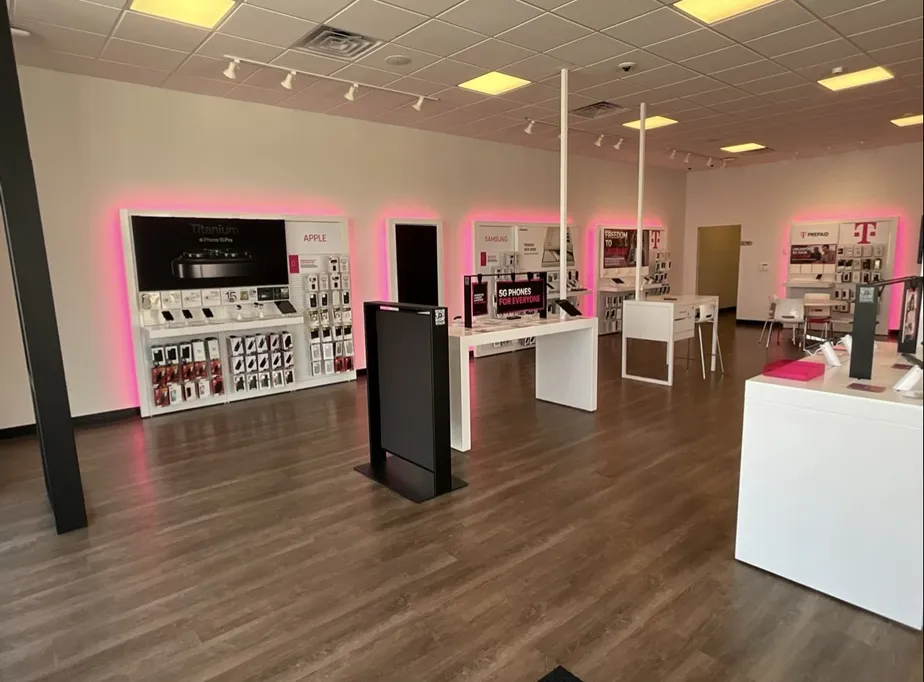  Interior photo of T-Mobile Store at Evelyn Gandy & Brinker, Petal, MS 