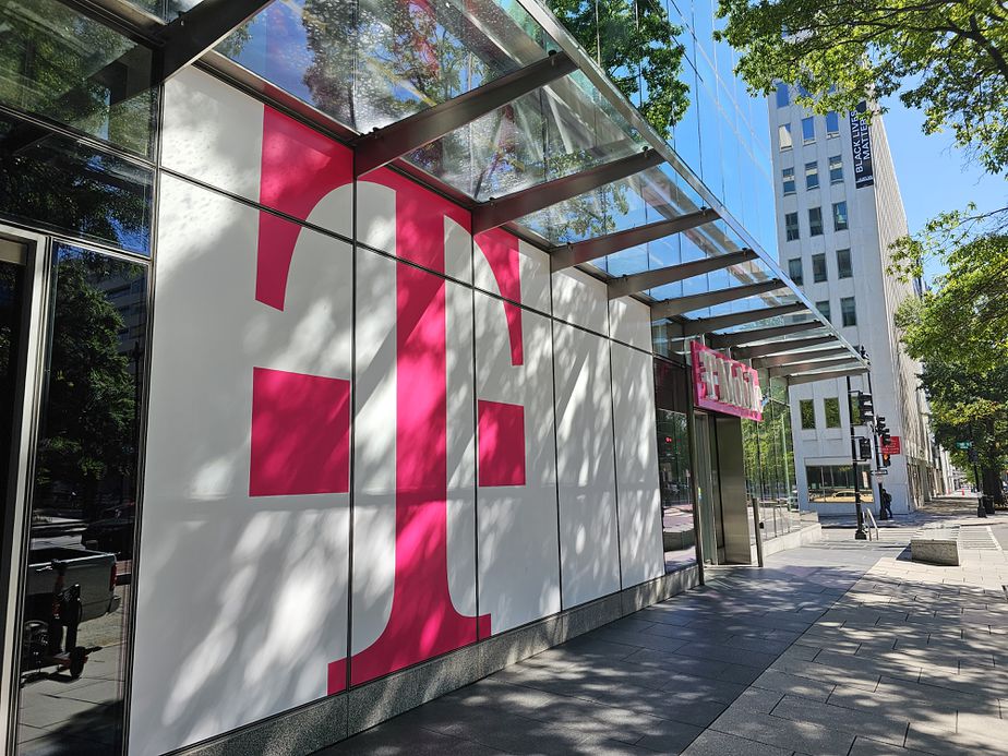 Exterior photo of T-Mobile Store at K Street NW & 18th, Washington, DC