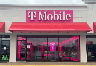 T-Mobile Authorized Retailer