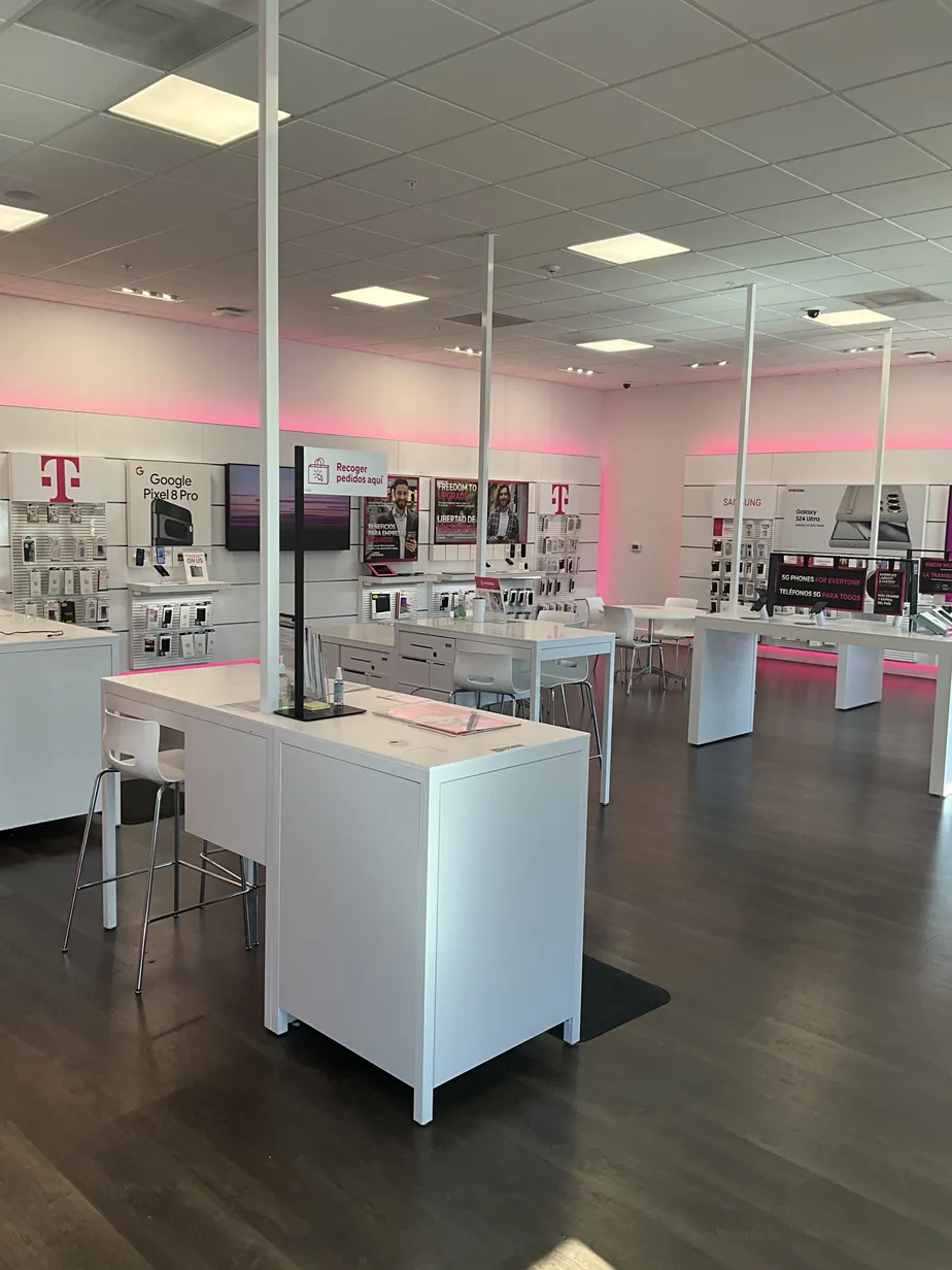  Interior photo of T-Mobile Store at Stony Point Rd & Sebastopol Rd, Santa Rosa, CA 