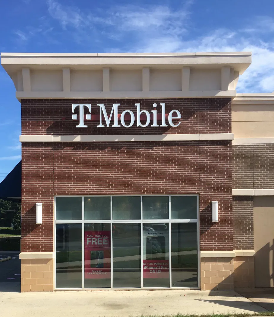 Exterior photo of T-Mobile store at Beaver Creek Commons & Haddon Hall Dr, Apex, NC