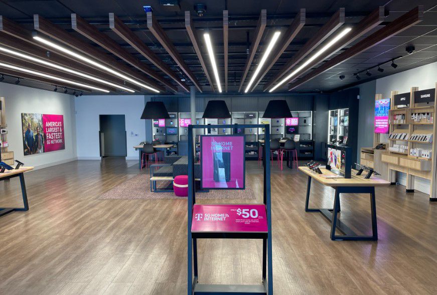 Interior photo of T-Mobile Store at Broadway Blvd & E Williams Cir, Tucson, AZ