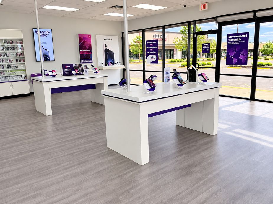 Metro by T-Mobile 12670 Bissonnet St - 12670 Bissonnet St 