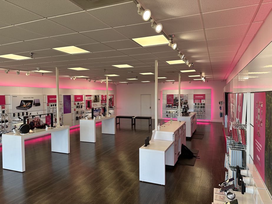 Interior photo of T-Mobile Store at Crossroads, Statesville, NC