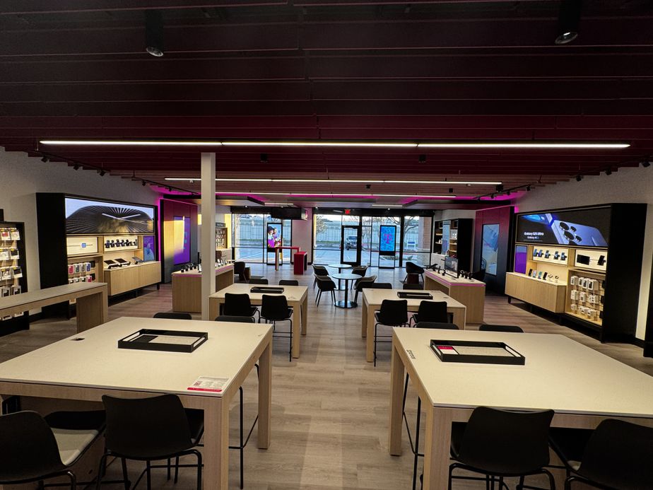 Interior photo of T-Mobile Store at US-290 & Spring Cypress Rd, Cypress, TX