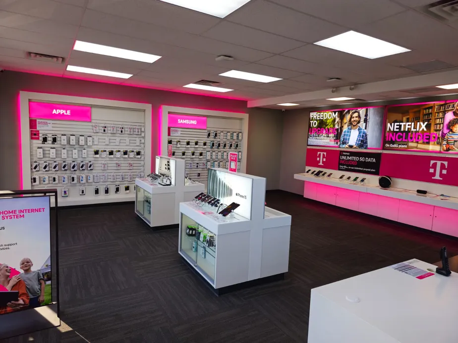  Interior photo of T-Mobile Store at Commercial Blvd & 30th Ave, Lake Hallie, WI 