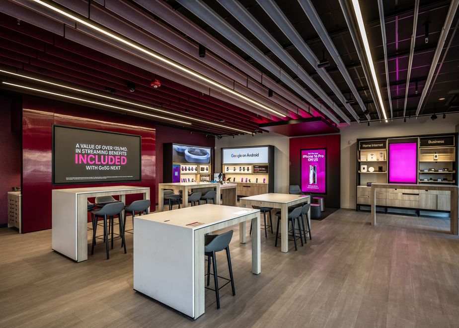 Interior photo of T-Mobile Store at 324th & Pacific Highway, Federal Way, WA