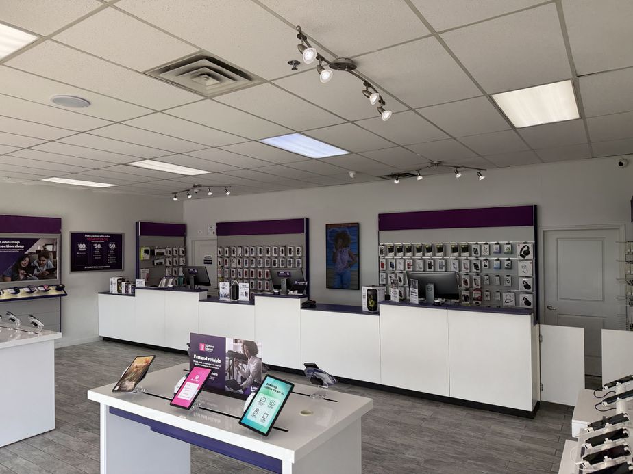 Metro by T-Mobile 27445 Michigan Ave - 27445 Michigan Ave 