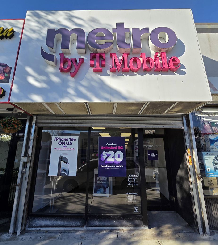 Metro by T-Mobile 1064 Springfield Ave - 1064 Springfield Ave 