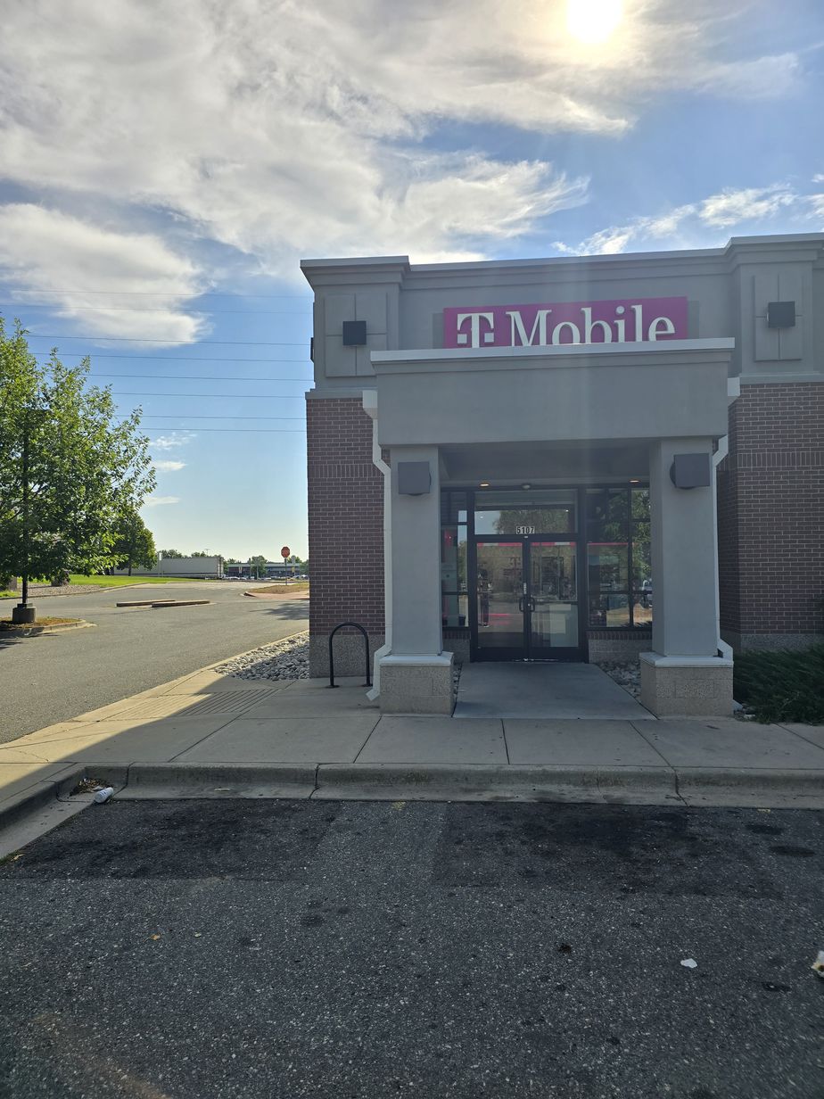  Exterior photo of T-Mobile Store at 51st & Chambers, Denver, CO 