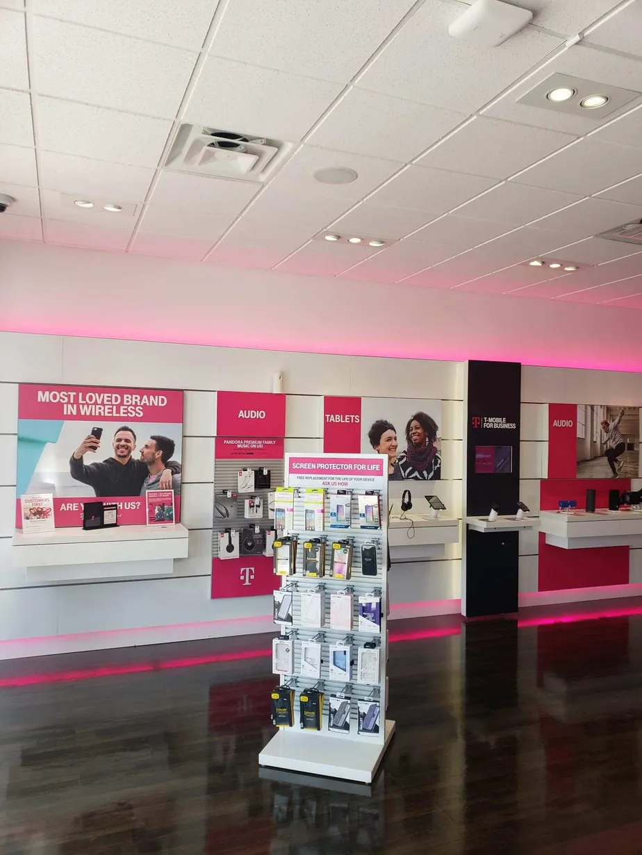 Interior photo of T-Mobile Store at Spencer Hwy & East Blvd, La Porte, TX