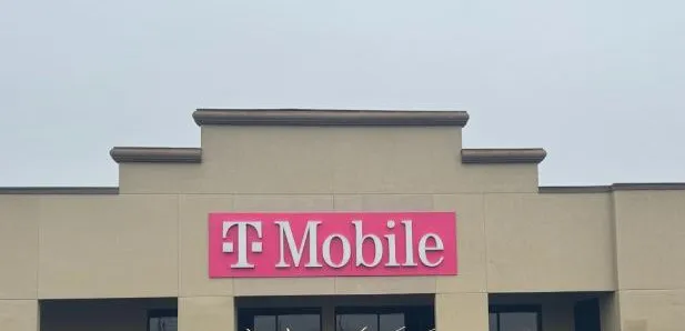  Exterior photo of T-Mobile Store at Maize Rd & N Crestline Ct, Wichita, KS 