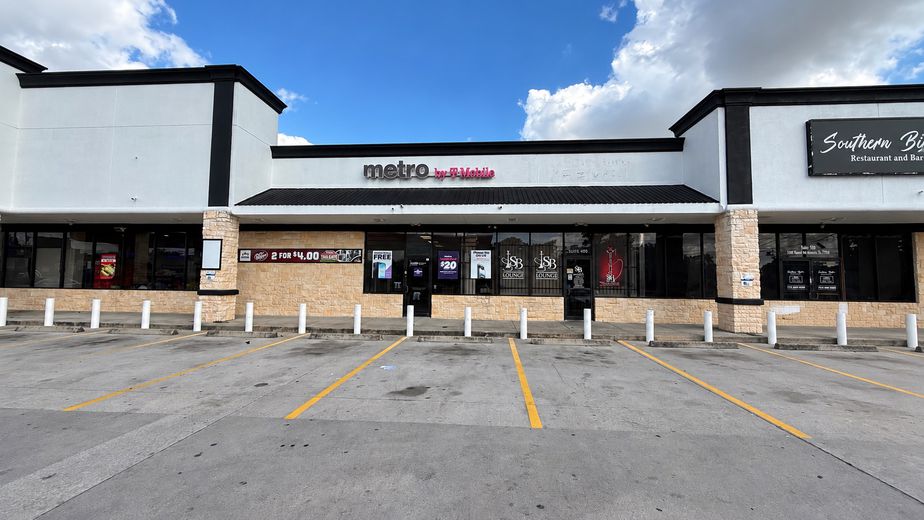Metro by T-Mobile 5101 Tidwell Rd - 5101 Tidwell Rd 