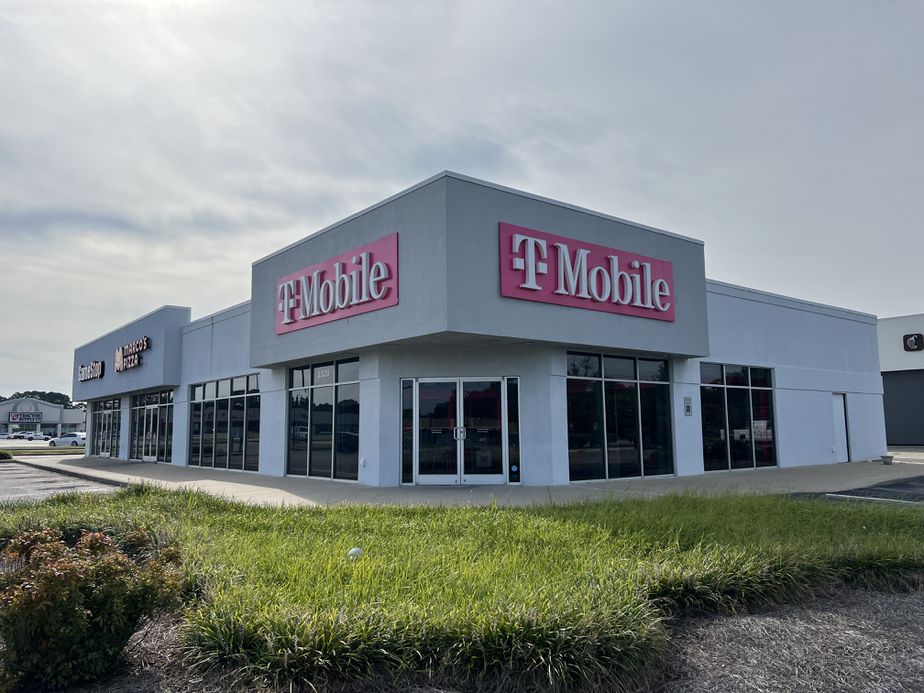 Exterior photo of T-Mobile Store at Forest Hills Rd, Wilson, NC